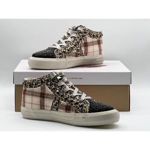 New In Box Jessica Simpson Folliah Black Casual Bomber Plaid Studded Fur Sneaker